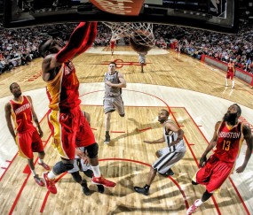 开云官网-红土之魂，草地之殇，蒂姆蒙特卡洛绝杀如何改写温网叙事