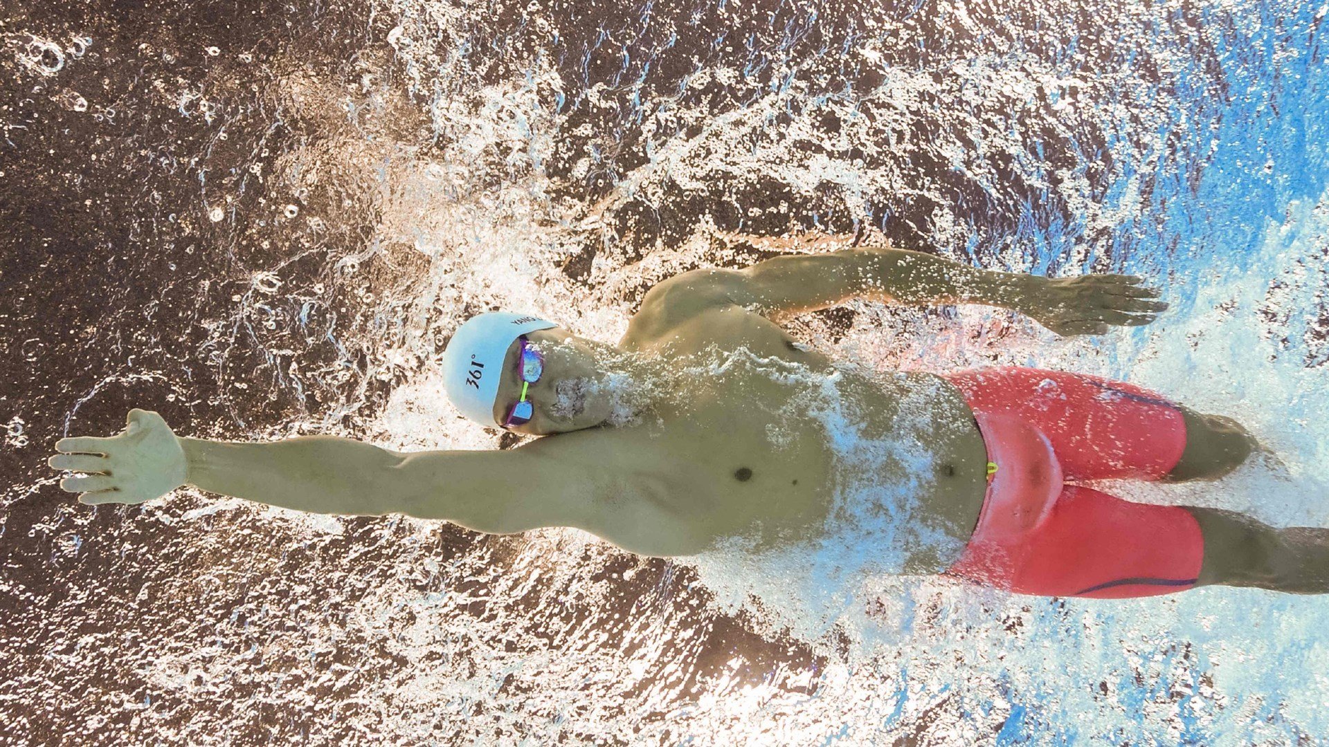 迪巴拉，欧冠半决赛之夜的致命舞者