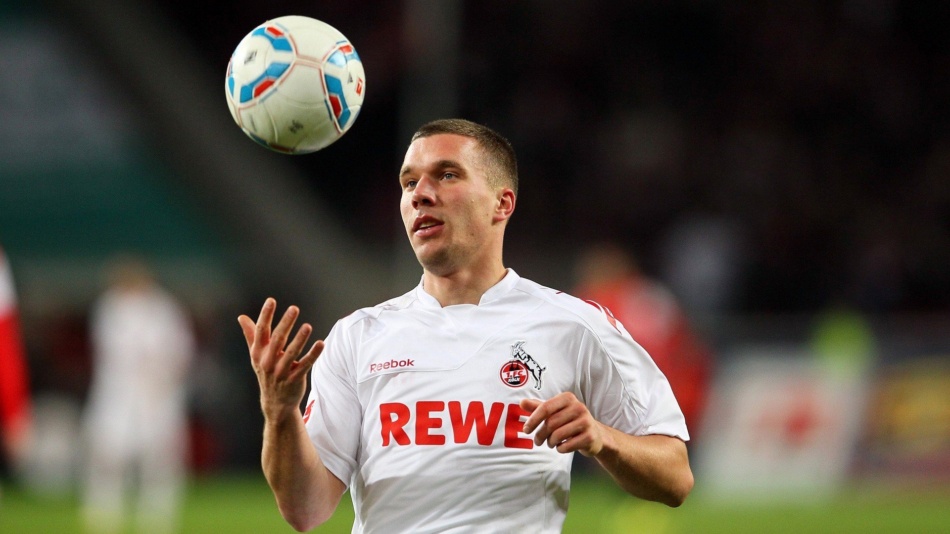 南美风暴与欧洲闪电，乌拉圭力克里昂，格纳布里刷新纪录的双重奏