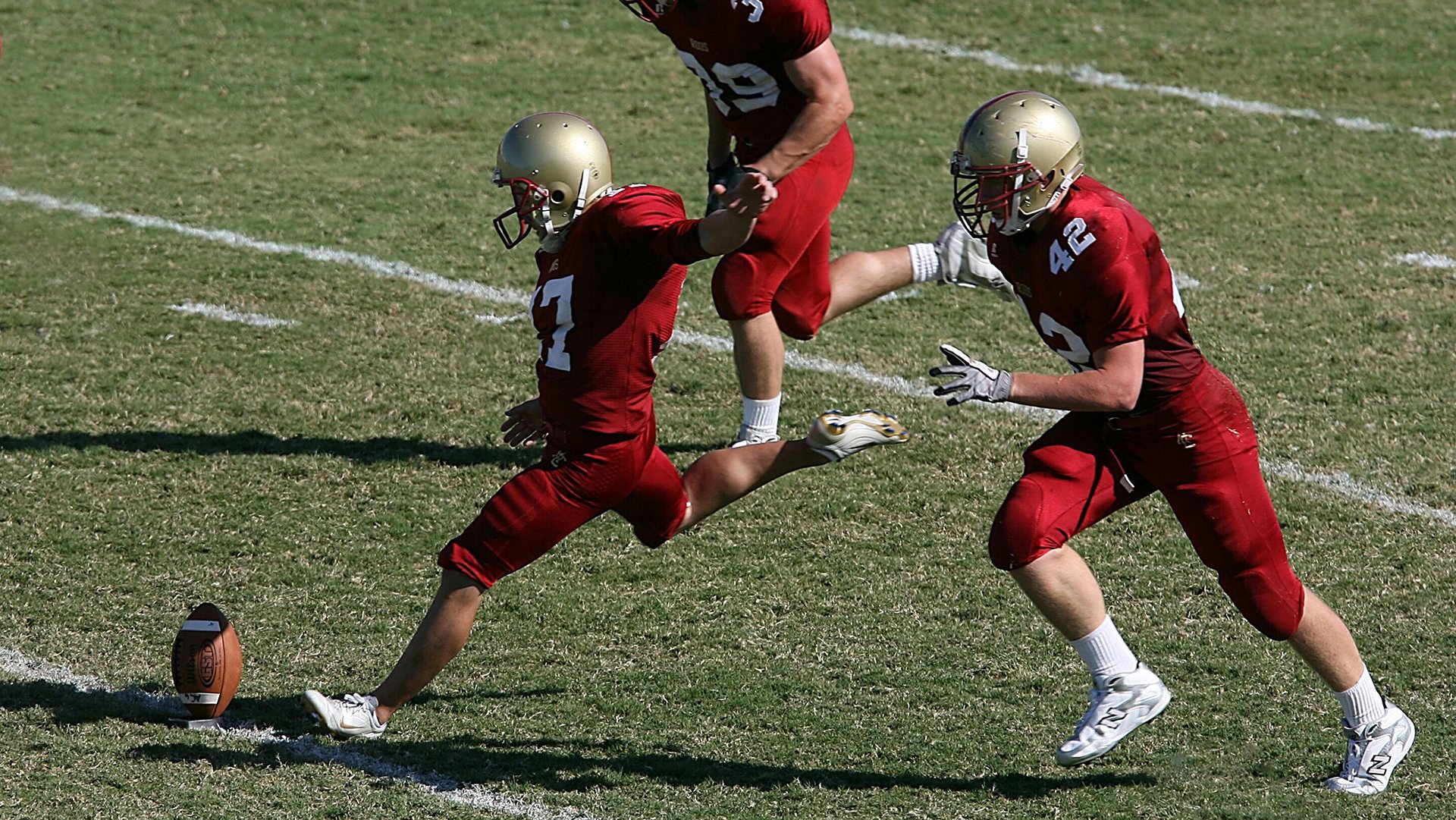 一个人的世界杯，卡拉斯科与那不勒斯在沙漠中完成自我救赎